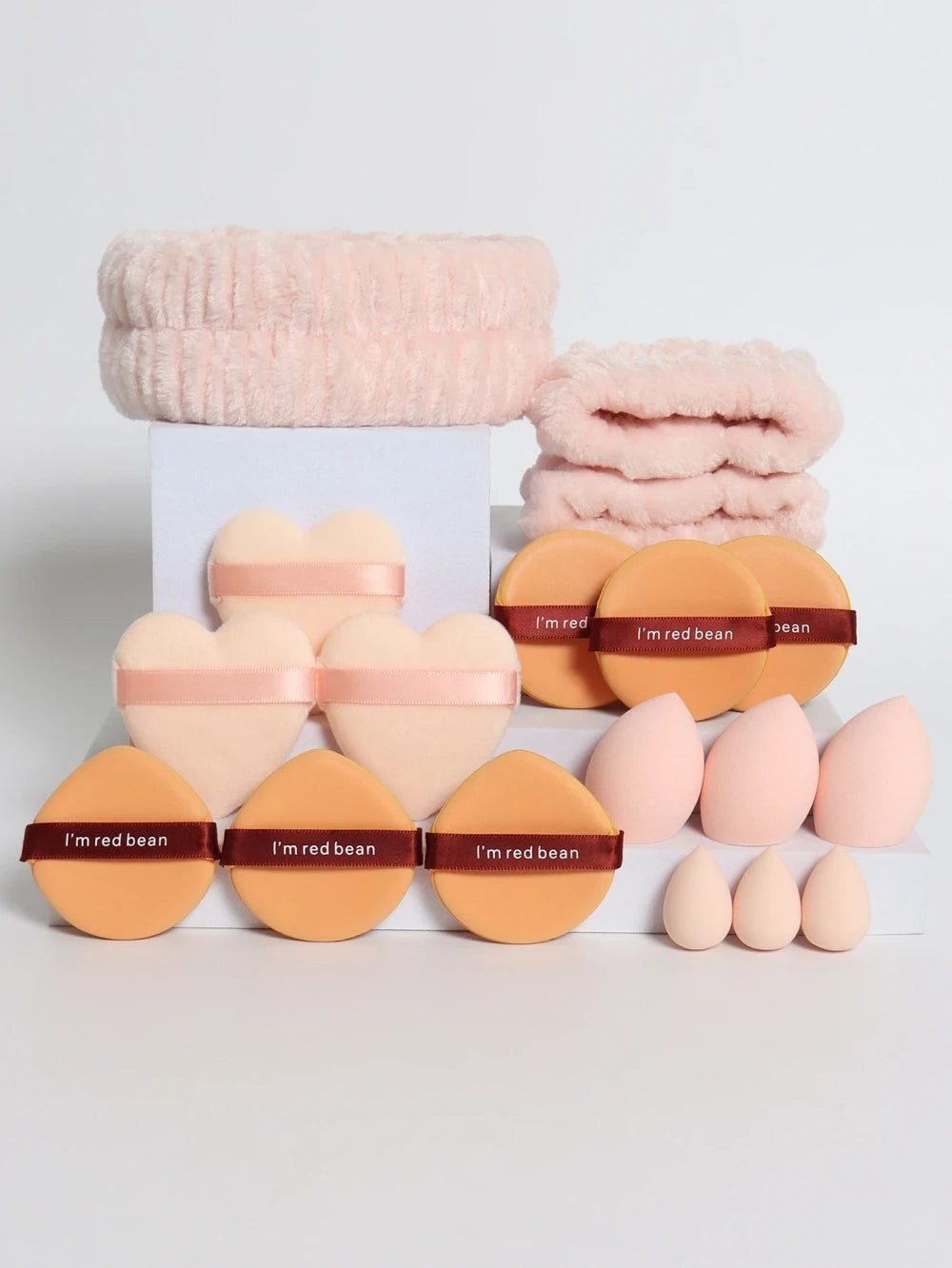 18 Piece Soft Cosmetic Makeup Tool Set